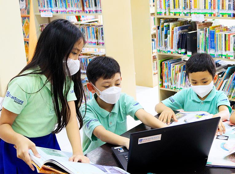 Edukasi Internal dan Eksternal Sekolah HighScope Indonesia: Pendekatan Holistik untuk Pembelajaran dan Pengembangan Komunitas