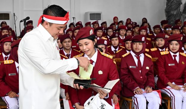 sekolah rakyat